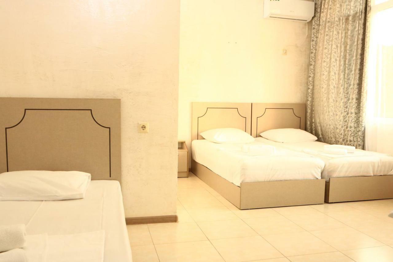 Rainbow Rooms Apart Hotel Makhindzsauri Kültér fotó