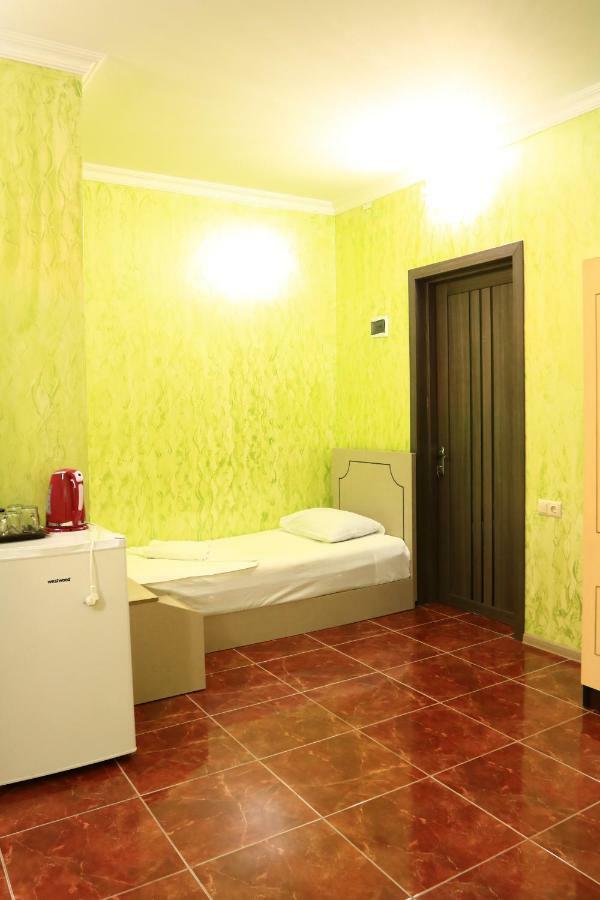 Rainbow Rooms Apart Hotel Makhindzsauri Kültér fotó