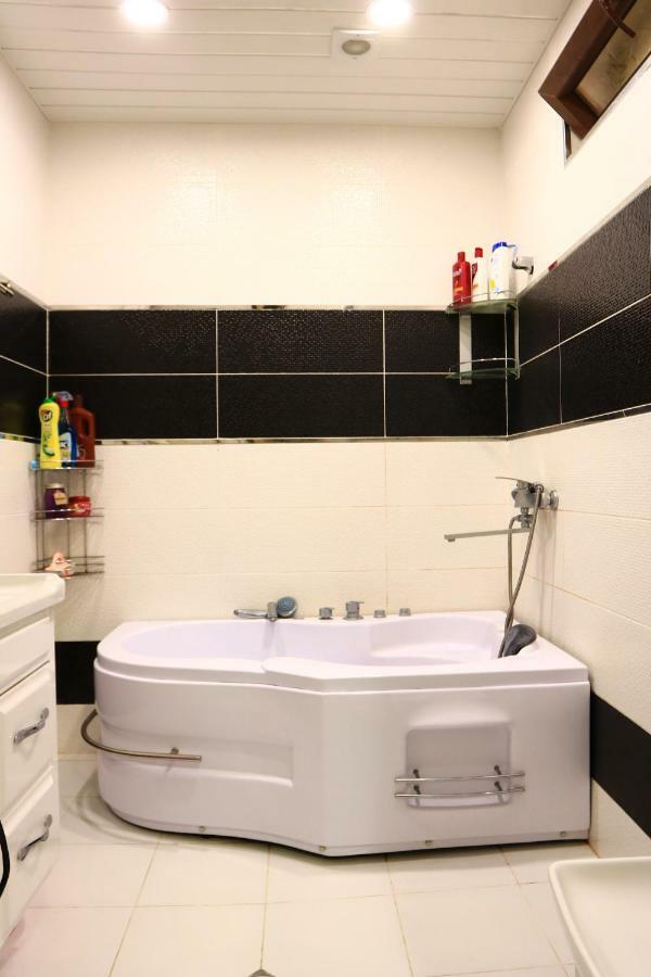 Rainbow Rooms Apart Hotel Makhindzsauri Kültér fotó