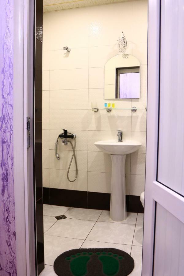 Rainbow Rooms Apart Hotel Makhindzsauri Kültér fotó
