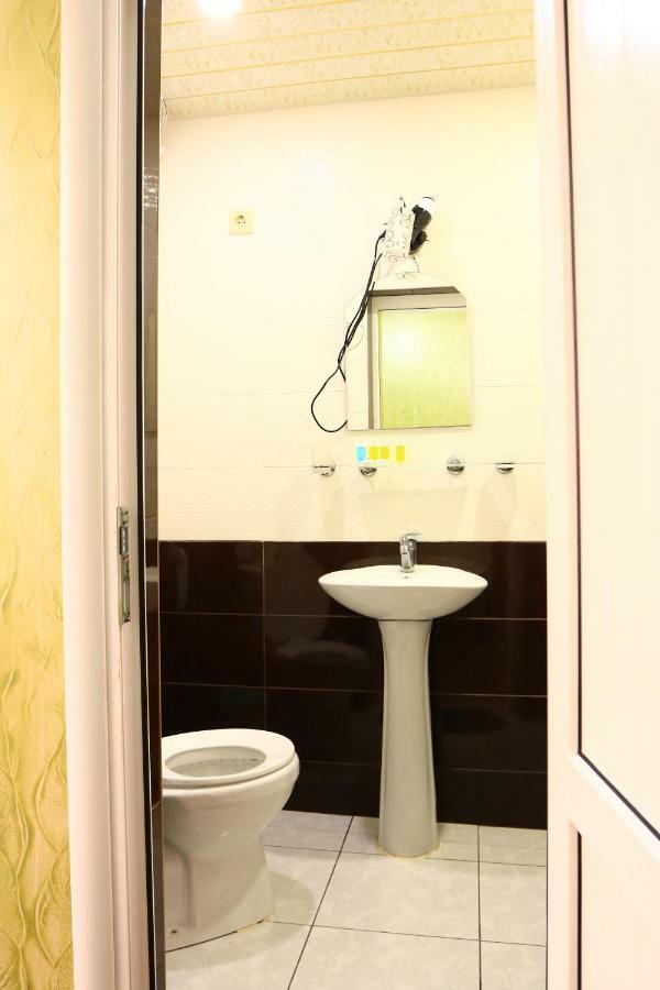 Rainbow Rooms Apart Hotel Makhindzsauri Kültér fotó