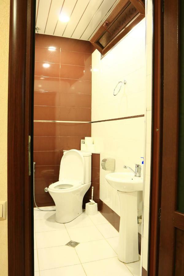 Rainbow Rooms Apart Hotel Makhindzsauri Kültér fotó